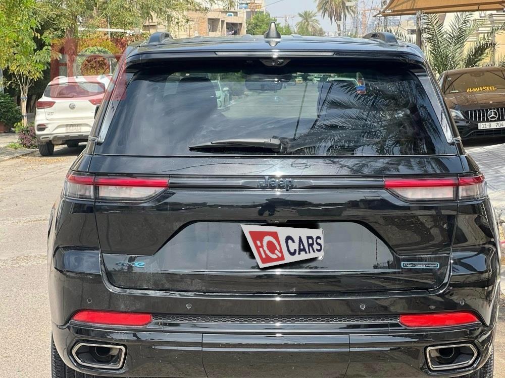 جيب جراند شيروكي